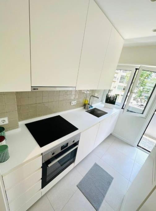 Crespo Flat Next To Avenida Liberdade Location Appartement Lisboa
